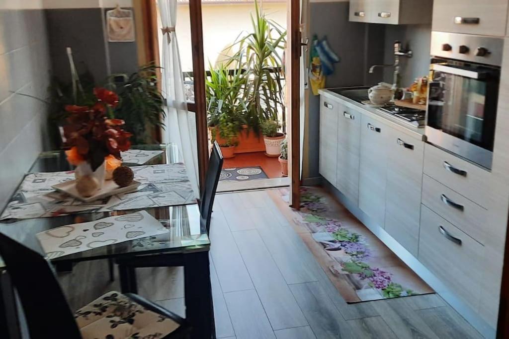 Ai Piedi Del Centro Storico Apartment Castiglione del Lago Bagian luar foto